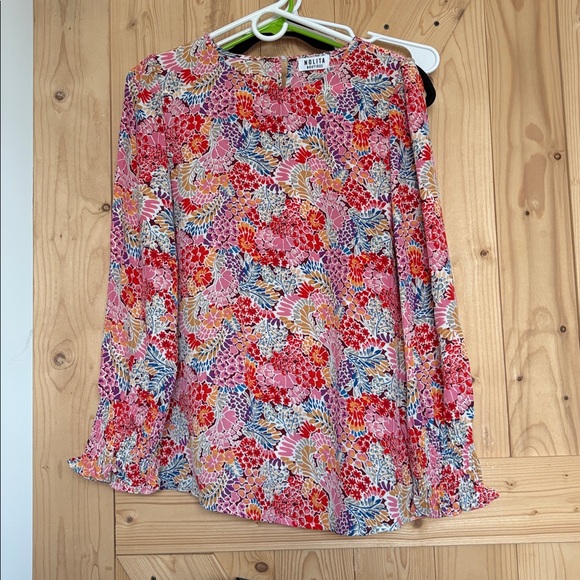 Puff Sleeve Floral Blouse by Nolita Boutique - Picture 5 of 9